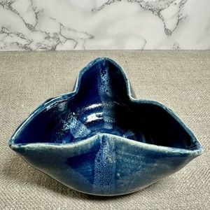 Small ceramic pottery bowl